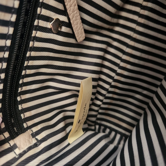 Kate Spade Cream Leather Crossbody Bag - Picture 9 of 10